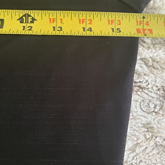 Womens Short Sleeved Top - Picture 3 of 3